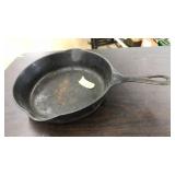 CAST IRON #5 SKILLET