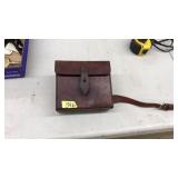 VINTAGE LEATHER HUNTING/SADDLE CANTEEN