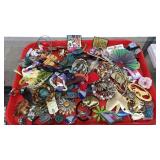 BAG OF ASST COSTUME JEWELRY