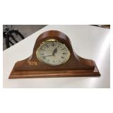 OAK MANTLE CLOCK