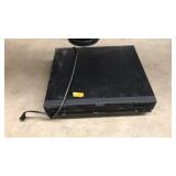 MAGNAVOX MULTI DISC CD PLAYER