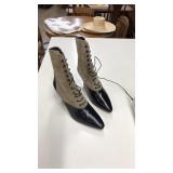 LADIE SIZE 9 VERO CUCIO LEATHER HEALS, ITALY