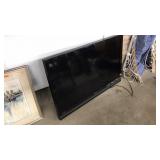 HITATCHI FLATSCREEN, 46"