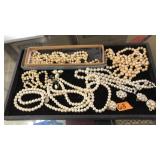 TRAY OF ASST COSTUME JEWELRY