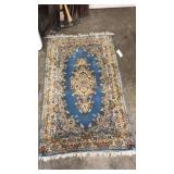 HAND TIED WOOL RUG
