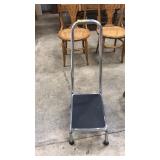 LUMEX CHROME STEP UP STOOL