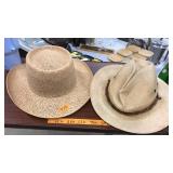 2 MENS STRAW HATS