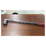 TORQUE WRENCH WITH SNAP ON 1" SOCKET
