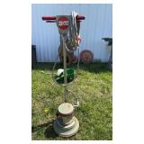 FLOOR POLISHER, PULLMAN HOLT