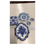 BLUE AND WHITE CHINA, ASST. MAKERS