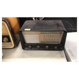 VNTG.PHILCO TRANSITONE TABLE RADIO