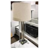 DECORATIVE TABLE LAMP