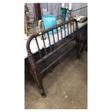 VNTG. FULL SIZE SPINDLE SPOOL HEADBOARD