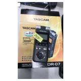 TASCAM PORTABLE DIGITAL RECORDER, DR-07