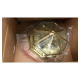 HAMPTON BAY CEILING FLUSH MOUNT LIGHT