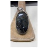 STERLING & LABRADORITE PENDANT