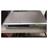 DENON TU-767 AM/FM STEREO TUNER
