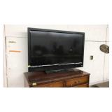 VIZIO 42" FLAT SCREEN TV