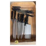 SET OF STAINLESS KNIVES