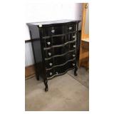 VNTG. SERPENTINE FRONT 6 DRAWER PAINTED DRESSER