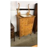 SERPENTINE FRONT BIRDS EYE MAPLE DRESSER W/MIRROR