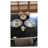 2 CARNIVAL BOWLS, ROYAL DAULTON MUG AND