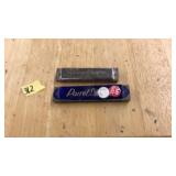 2 HARMONICAS: PARROT & MISC