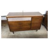 MC DRESSER BY BASSETT