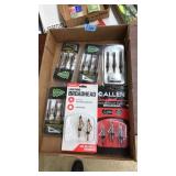 FLAT OF ASST. BROADHEADS, NIP