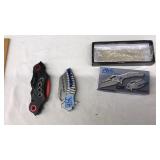 (2) TACTICAL FOLDING KNIVES: TAC FORCE & MAVROKNIV