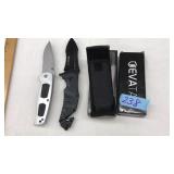 (2) FOLDING KNIVES: FROST CUTLERY & EVATEC