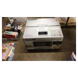 FARBERWARE MICROWAVE, NIB