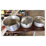 3 VINTAGE HANDLED COOK POTS