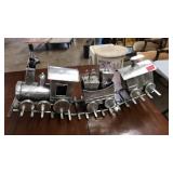 DECORATIVE METAL TRAIN HOLIDAY DECOR