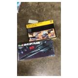 SR-71 SPY PLANE & PHANTOM II F-4G MODEL KITS