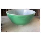 GREEN PYREX MIXING BOWL