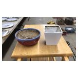 2 CERAMIC POTTERY PLANTERS