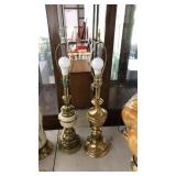 2 BRASS TABLE LAMPS