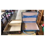 2 VINTAGE BRIEF CASES