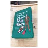 VINTAGE GI JOE ACTION FIGURE CASE & CONTENTS