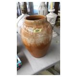 CERAMIC PLANTER POT