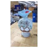 VINTAGE HAND BLOWN RUFFLED VASE HAND CRAFTED