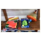 VINTAGE NIB WATER TOYS & SPINNER