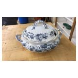 CHARM TURNIVALS PORCELAIN SOUP TUREEN