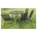WROUGHT IRON TABLE W/4 CHAIRS