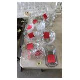 VINTAGE GLASSWARE LOT