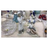 2 CASADES SPAINISH FIGURINES
