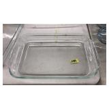 4 QUART PYREX CASSEROLE DISH