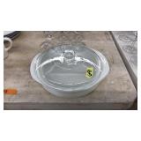VINTAGE PYREX LIDDED CASSEROLE DISH