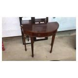 WOOD CONSOLE TABLE